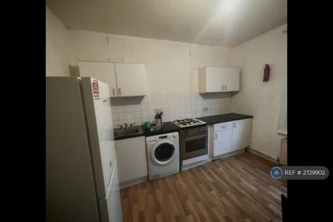 2 bedroom flat to rent, Perth Road, London, N22