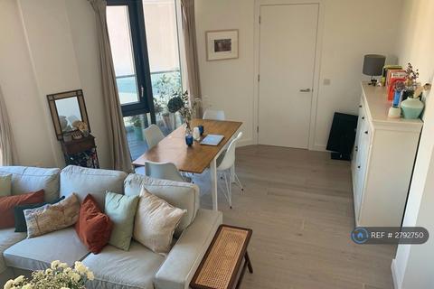 2 bedroom flat to rent, City North West Tower, London, N4