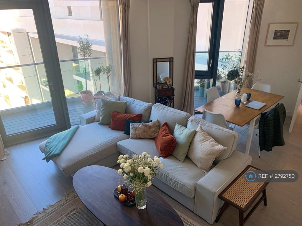 Living Room / Diner