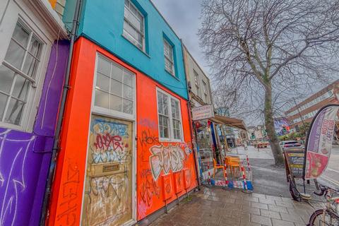 undefined, Stokes Croft, Somerset BS1