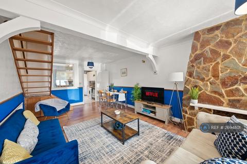 undefined, St. Leonards Road, Windsor, SL4