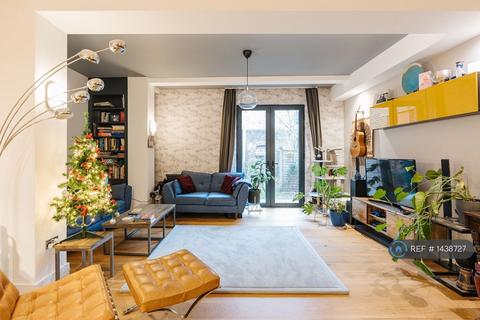 2 bedroom flat to rent, Wilmer Place, London, N16