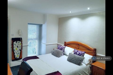 undefined, Chine Crescent, Bournemouth, BH2