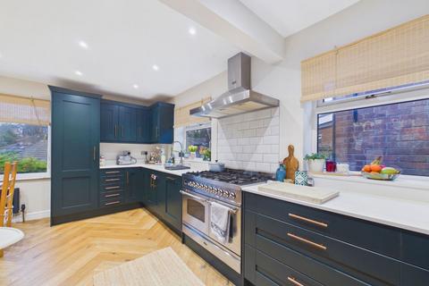 3 bedroom detached bungalow for sale, 4 Newlands Avenue, Whitby