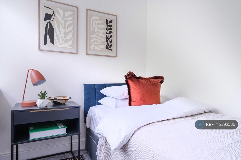 Second Bedroom, Cosy And Gorgous