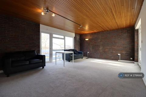 undefined, Willow Court, Manchester, M14