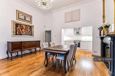 undefined, Sutherland Avenue, London, W9
