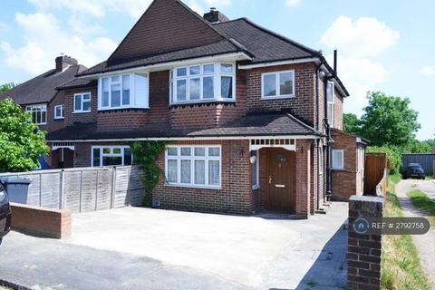 undefined, Manor Crescent, Guildford, GU2