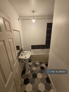 undefined, Lever St, Heywood, OL10