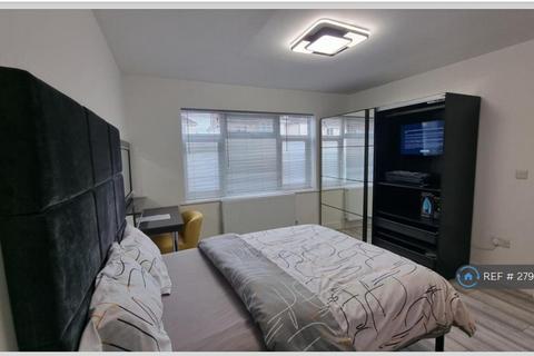 1 bedroom in a house share to rent, Kings Road, St Albans, AL2