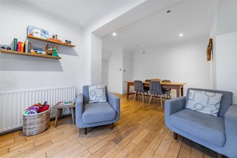 3 bedroom semi-detached house for sale, The Cloggs, Newcastle upon Tyne NE20