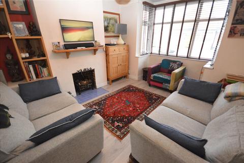 3 bedroom semi-detached house for sale, Markham Road, Luton, Bedfordshire, LU3