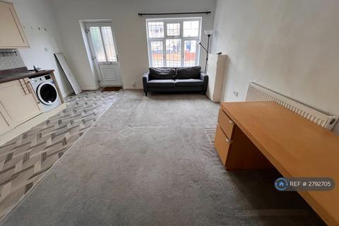undefined, Carshalton Road, Carshalton, SM5