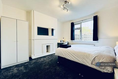 undefined, Walsgrave Road, Coventry, CV2