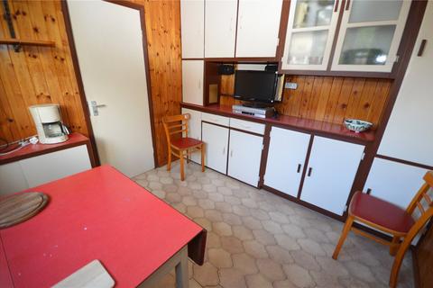 3 bedroom semi-detached house for sale, Rosslyn Crescent, Luton, Bedfordshire, LU3