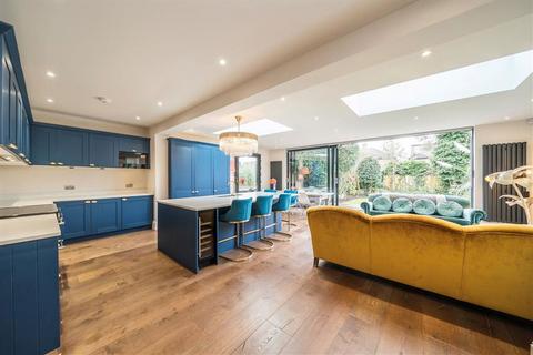 undefined, Sanderstead Avenue, London NW2