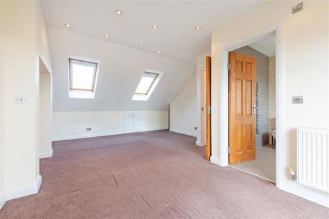 4 bedroom house for sale, Cumbrian Gardens, London NW2