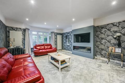 4 bedroom house for sale, Newlands Avenue, Bexhill-On-Sea