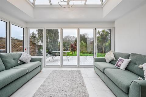 4 bedroom house for sale, Newlands Avenue, Bexhill-On-Sea
