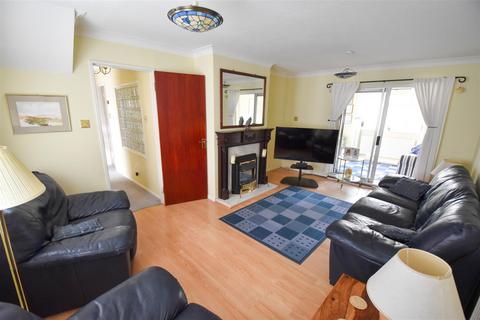 undefined, Stanley Place, Ongar