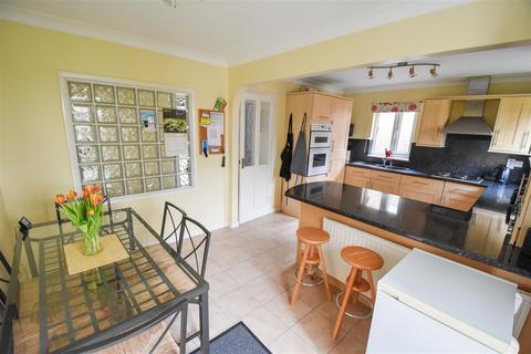 undefined, Stanley Place, Ongar