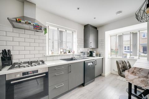 undefined, Hadrian Crescent, Leighton Buzzard
