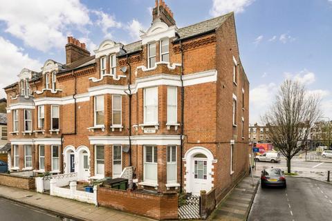 undefined, St. Johns Road, Richmond TW9