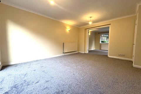 3 bedroom detached house to rent, Verran Road, Camberley, Surrey, GU15