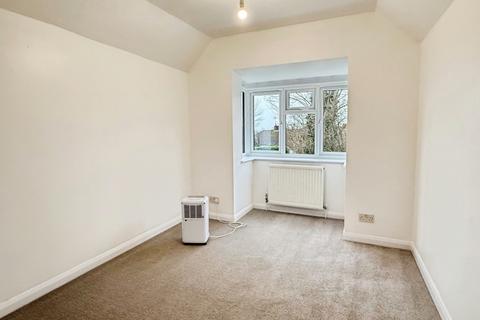 undefined, Green Lane, Farnham GU9