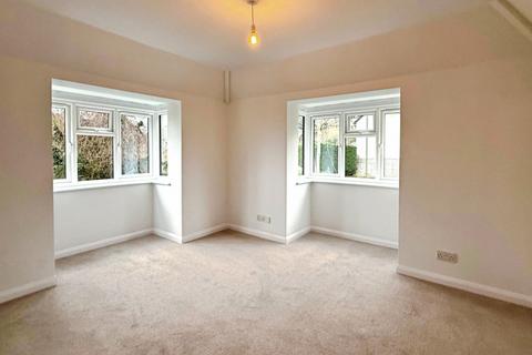 undefined, Green Lane, Farnham GU9