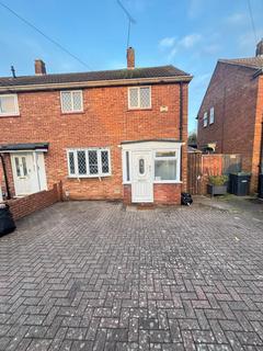 2 bedroom semi-detached house to rent, Birdsfoot Lane, Luton LU3