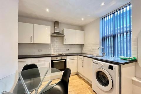 1 bedroom apartment to rent, Malvern Grove, Manchester