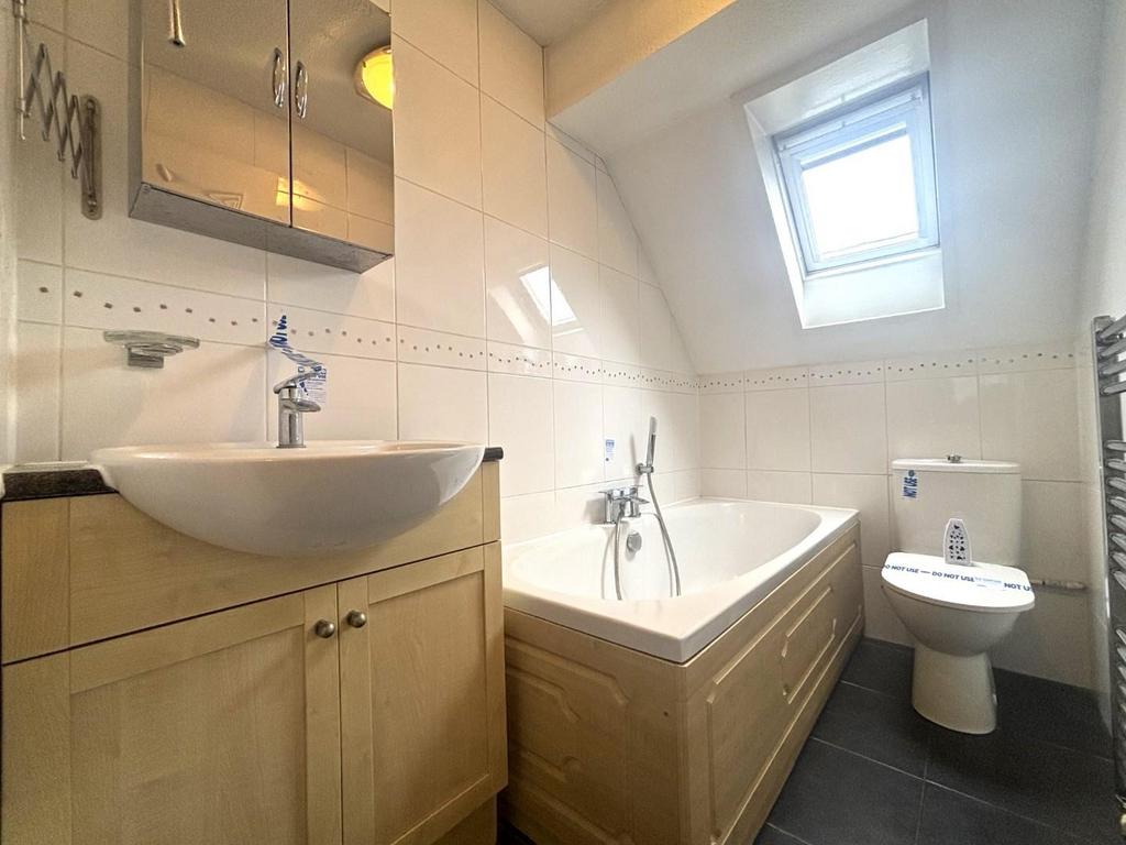 Bathroom.jpeg