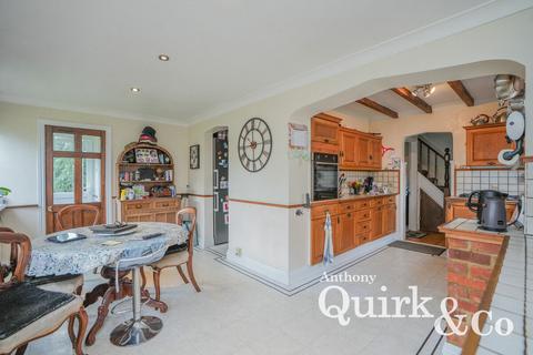 5 bedroom detached house for sale, St. Agnes Drive, Canvey Island, SS8