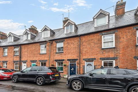 Victoria Road, Godalming, GU7