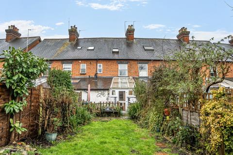 4 bedroom terraced house for sale, Victoria Road, Godalming, GU7