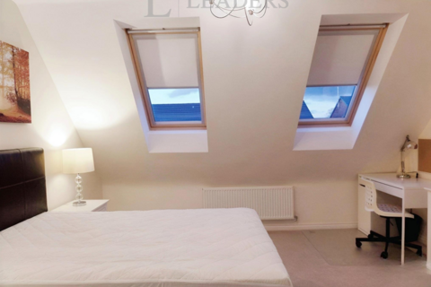 3 bedroom terraced house to rent, Cherry Tree Drive, CV4