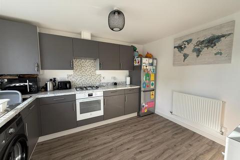 3 bedroom semi-detached house for sale, Linnett Court, Lydney GL15