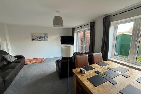 3 bedroom semi-detached house for sale, Linnett Court, Lydney GL15