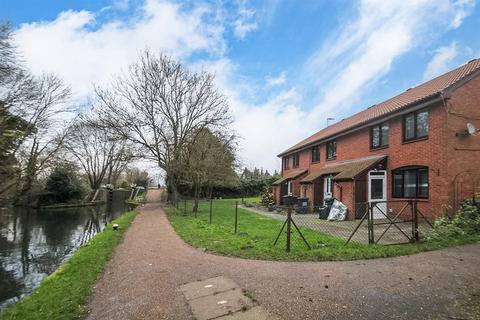 undefined, Water Lane, Kings Langley, WD4