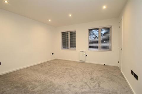 undefined, Water Lane, Kings Langley, WD4