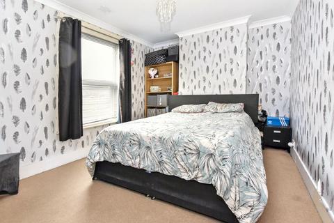 3 bedroom end of terrace house for sale, Walpole Road, Margate, CT9