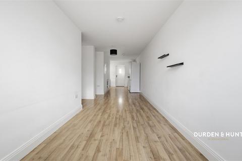 1 bedroom apartment to rent, Whitewell Road, Colchester CO2