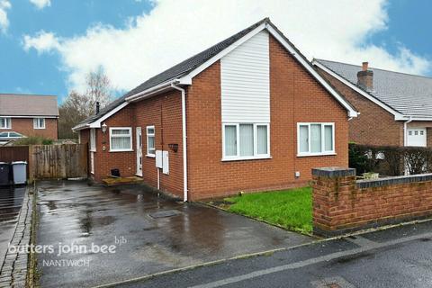 3 bedroom detached bungalow for sale, Moorfields, Nantwich