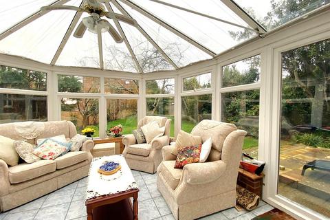 3 bedroom house for sale, New Park Avenue, Bexhill-On-Sea