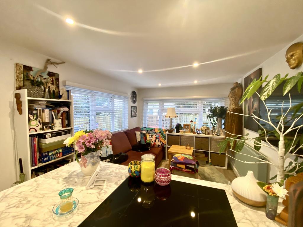 View to Lounge from kitchen.jpeg