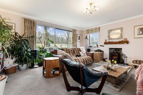 undefined, Castle Grove, Callander, FK17