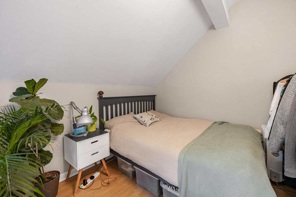Studio Room