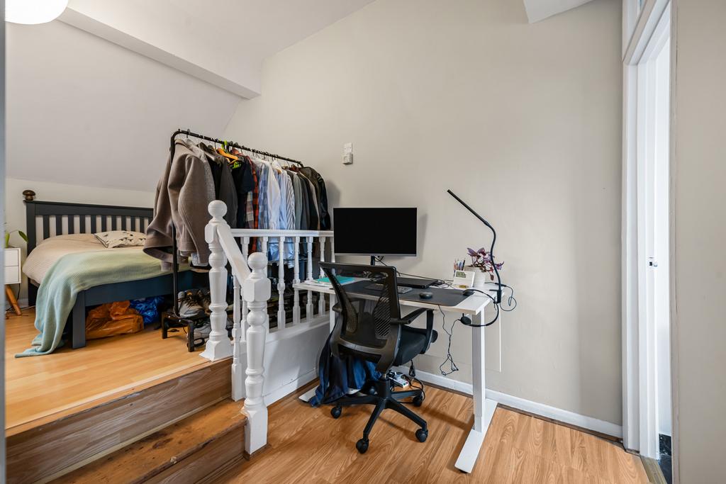Studio Room