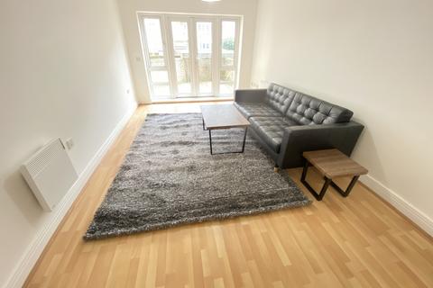 1 bedroom apartment to rent, Spacious 1-Bed Flat Saint David's Square, London, E14